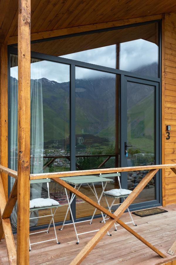 Gergeti Trio Villa Kazbegi Exterior foto