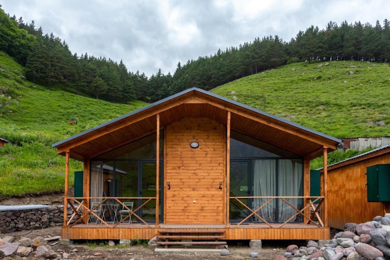 Gergeti Trio Villa Kazbegi Exterior foto